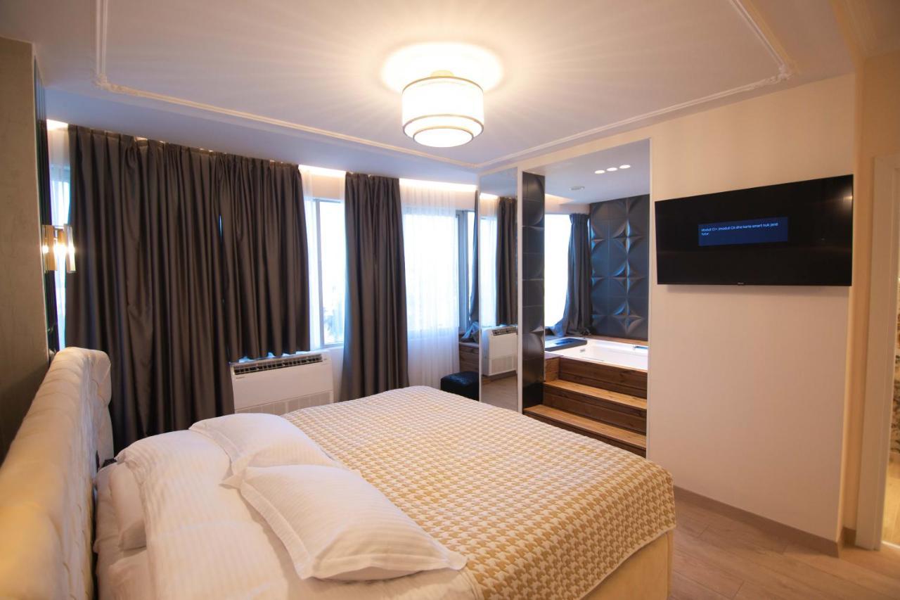 Sky View Hotel Korce Eksteriør bilde
