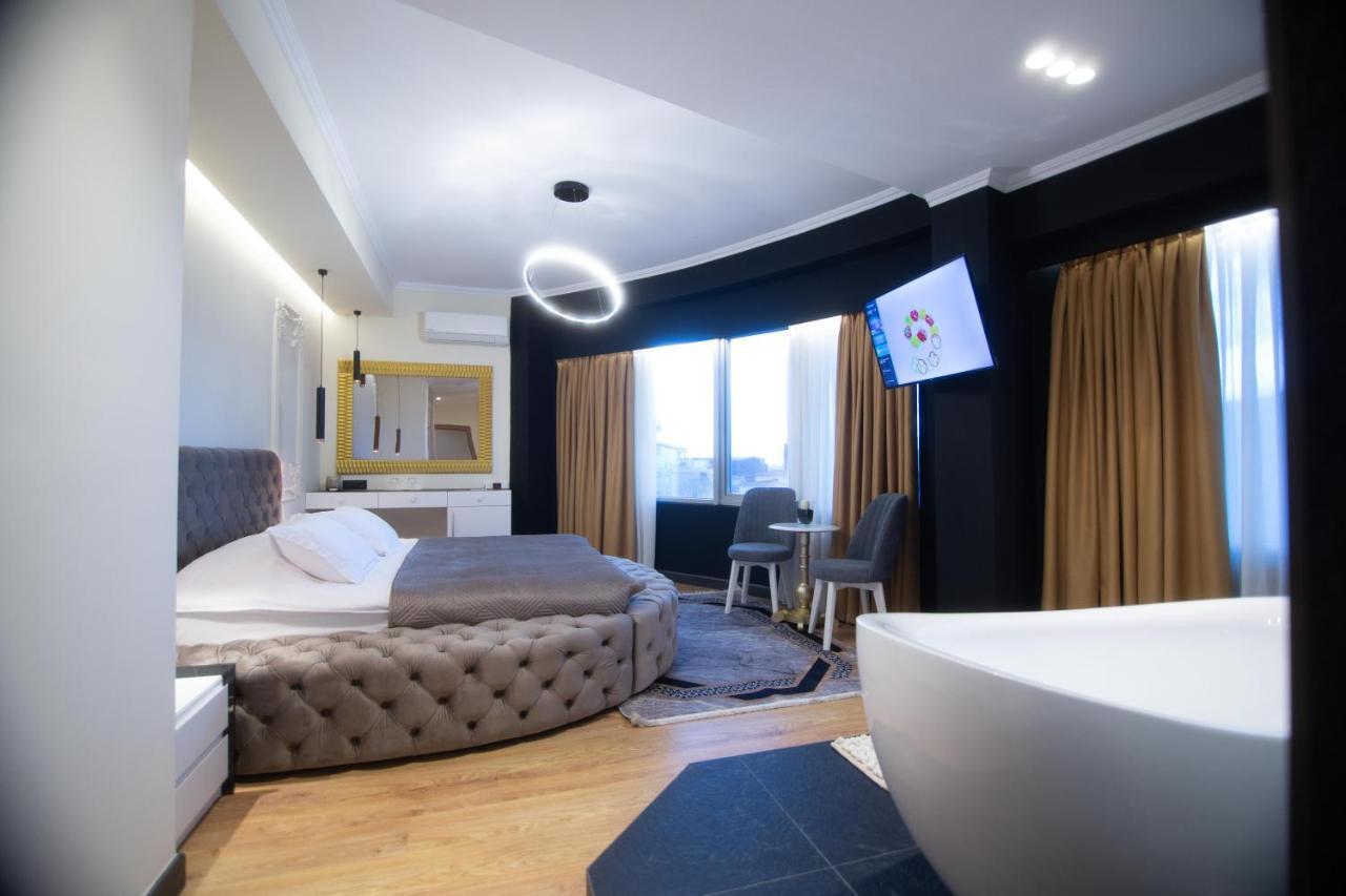 Sky View Hotel Korce Eksteriør bilde